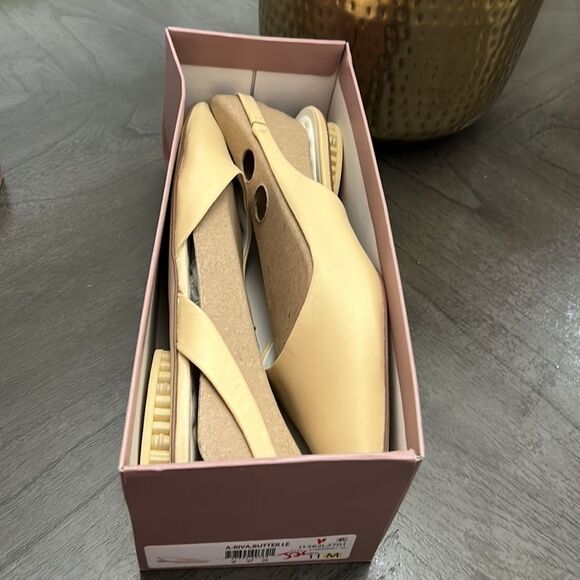 FRANCO SARTO RIVA LEATHER SLINGBACK - Picture 2 of 8